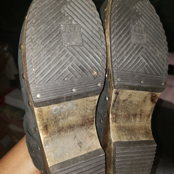 Frye clogs - Picture 6 of 7